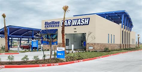 Blue wave carwash. Learn how to wash your car for a buck. (Not including the cost of your labor, of course, which is invaluable.) Why overspend? Who doesn't love a clean car? Yet the carwash can be s... 