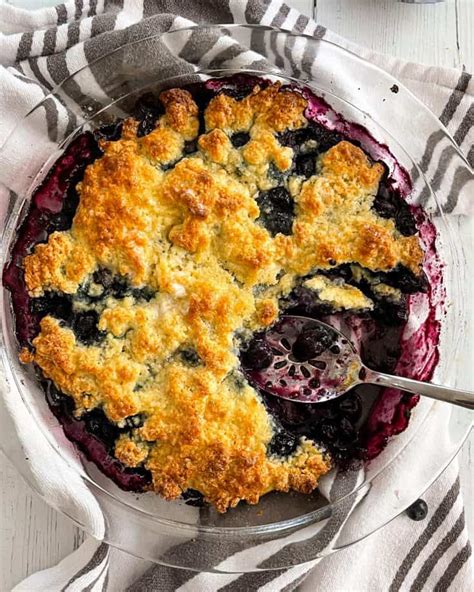 Blueberry Cobbler Using Frozen Blueberries - TheSuperHealthyFood