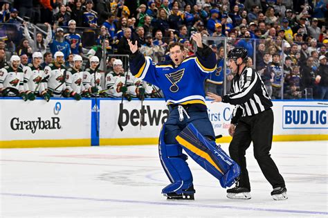 Blues’ Binnington suspended 2 games for throwing punch