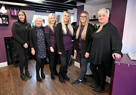 Blunt hairdressers. Hair Salon Cheadle Hulme | Book with Elliot Kay at 73 Hulme Hall Road. Near by Cheadle Hulme, Cheadle Hulme South, Cheadle, Parklands, Gillbent and Kitt's Moss. 