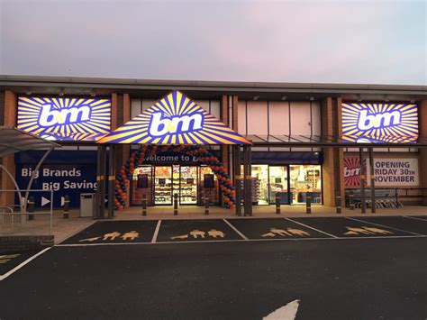 Bm retail. Latest big brands now available in-store. FIND YOUR LOCAL STORE Want to know store opening times? LATEST OFFERS AVAILABLE View all the latest offers now in-store. Explore B&M Wigan - Robin Retail Park for homeware, furniture, food supplies & more. Also find our large garden centre and free on-site parking! 