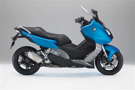 Bmw c600 sport k18 2012 2013 service repair manual. - The handbook of loan syndications and trading.