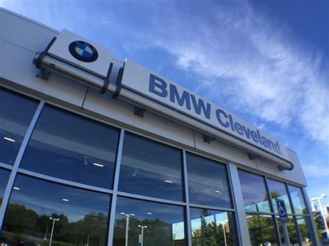 Bmw cleveland. BMW Cleveland 6135 Kruse Dr Directions Solon, OH 44139. Sales: (440) 542-0600; Service: (440) 542-0600; Parts: (440) 542-0600; Directions Get Directions BMW Certified Pre-Owned Elite: These are newer model year, lower mileage (more than 300 miles but less than 15,001 miles) vehicles. This warranty covers you for 1 year/25,000 miles* after … 