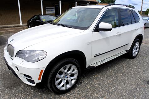 2010 BMW X5 xdrive low mile,3 rd seat,back camera,immaculate,nice ride - $7,000 (Oceanside) ‹image 1 of 17›. 2010 bmw x5 xdrive30i. condition: ….