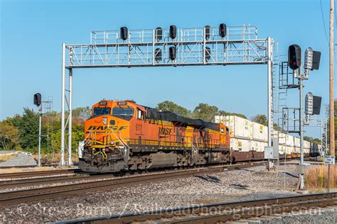 Bnsf radio frequencies. 2 (Weather/RF Conditions permitting) NS Frequencies ...