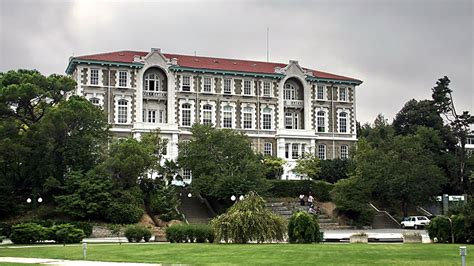 Boğaziçi Üniversitesi 34342 Bebek/İstanbul Türkiye +90 212 359 54 00 Bilgi Edinme İletişim.