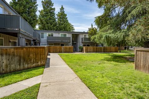 Boardwalk apts turlock ca. The Boardwalk Apartments. 1-3 Beds • 1-1.5 Baths. 321-964 Sqft. 4 Units Available. Request Tour. $1,415+ Greenbriar Villa. 1-3 Beds • 1-2 Baths ... Tapestry at Silverwood is a charming collection of 84 townhomes located in the heart of North Turlock, CA. This community offers residents easy access to HWY 99, major shopping centers ... 