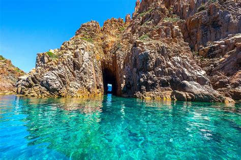 Boat Trips from Porto (Corsica) to Calanques de Piana