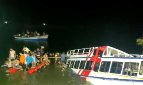 Boat capsizes in southern India, at least 20 people dead