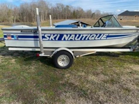 Boat trader winston salem. Boating. Salem Lake Park Collage. Boat Launching. Motorized Boats with up to a 60-horsepower motor may be launched and run on Salem Lake. Boats with engines ... 
