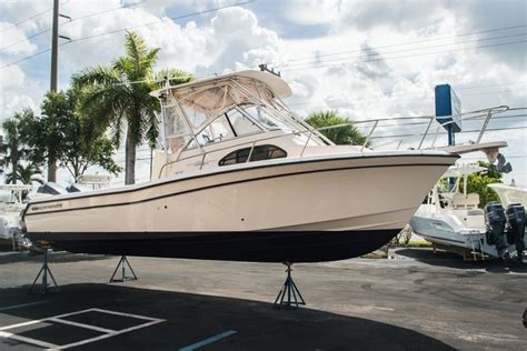 Boats for sale west palm beach. Find new or used boats for sale in your area & across the world on YachtWorld. Offering the best selection of boats to choose from. ... 2019 Cruisers Yachts 338 SOUTH BEACH. US$299,900* US $2,553/mo. Ruskin, Florida. 33ft - 2019. Offered By: Galati Yacht Sales. Contact. New Arrival. Video. Local Delivery Available. 2005 Meridian 411 Sedan. US ... 