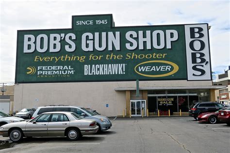 Mar 13, 2023 · Bob's Gun Shop 746 Granby St. Norf