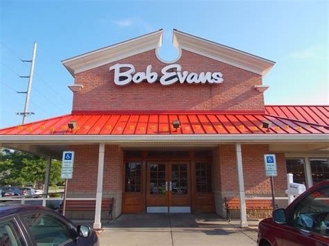 Bob Evans Restaurants are known for its signature favorites like The Rise & Shine breakfast, sausage gravy 'n biscuits, and turkey and dressing. Also, known for its signature seasonal favorites, Bob Evans Restaurants offers up favorites like chicken salad, Bob Evans Bob-B-Q, pumpkin pie, among many others. ... 4805 Monroe St. Toledo, OH 43623 .... 
