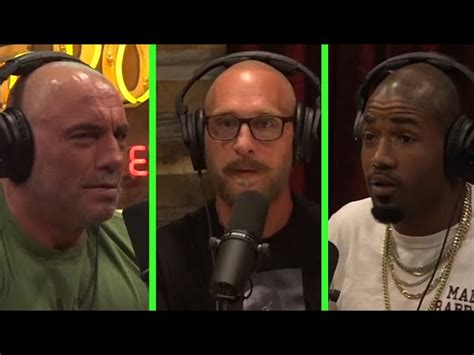 Bobby green joe rogan. Joe Rogan hosts Theo at his studio in Austin for a very special episode of This Past Weekend. They talk about their plans for the apocalypse, a genderless fu... 