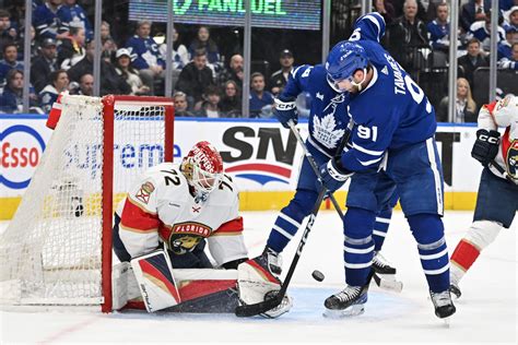 Bobrovsky, Panthers beat Maple Leafs in 2nd round opener
