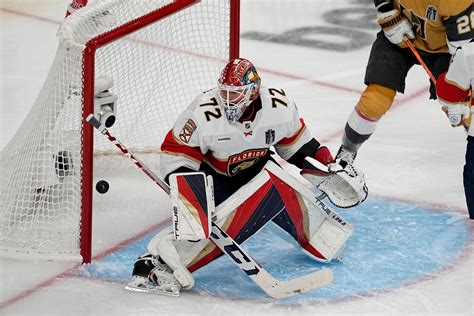 Bobrovsky pulled, other stars struggle as Panthers fall behind 2-0 in Stanley Cup Final