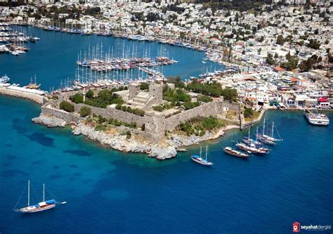 Bodrum Kalesi & Bodrum Sualtı Arkeoloji Müzesi.