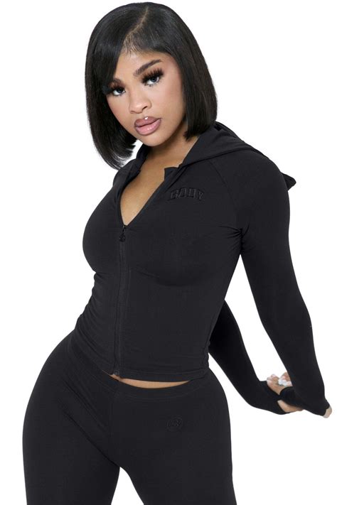 Body by raven tracy. 3XL. 4XL. Add to Cart. Experience the epitome of style and comfort with our high-quality stretchy spandex tube top, complete with a sleek silicone logo. Enjoy a snug fit that offers exceptional support and compression, ensuring both confidence and comfort. The added embroidered "B" logo on the back adds a touch of uniqueness to your look. 