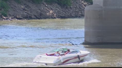 Body found in Illinois River near Peoria