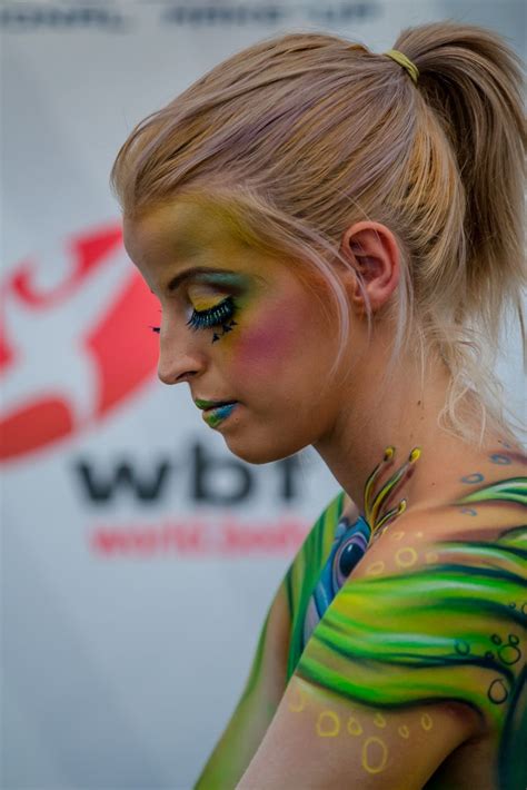 💋 [CLIP] Bodypainting Leaked