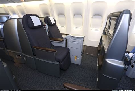 Boeing 777-222 first class. View seat map for Boeing 777-200 and learn about interior specifications such as size, entertainment, cabin availability, and more. 