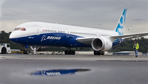 PALMDALE, Calif., Aug. 17, 2023 / PRNewswire / -- Boeing [NYSE:BA] has ferried an MD-90 airplane to the site where it will be modified to test the Transonic Truss-Braced Wing (TTBW) configuration as part of NASA's Sustainable Flight Demonstrator project. As Boeing, NASA and community leaders gathered at the company's facility today to recognize .... 