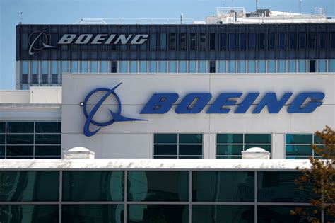 Boeing to move headquarters from Chicago to …