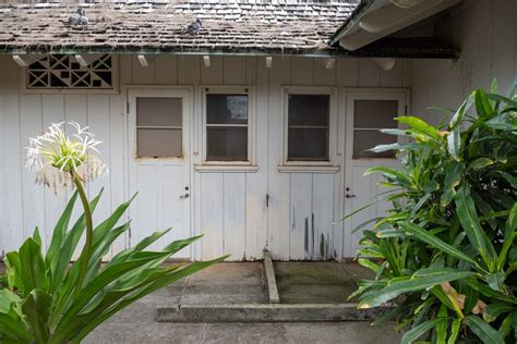 Boettcher Estate, Kailua Roadtrippers