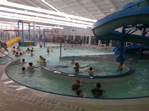 Bogan park indoor pool. 411: The Bogan Park Aquatic Center has an indoor competition pool, an indoor leisure pool with zero-depth entry, a giant water slide, and water play structures. Same rules apply as with Bethesda ... 