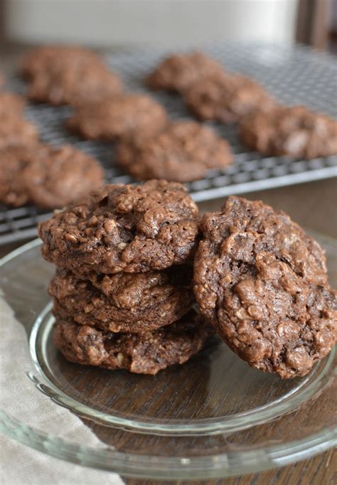 Boiled Chocolate-Oatmeal Cookies Recipe - CooksRecipes.com