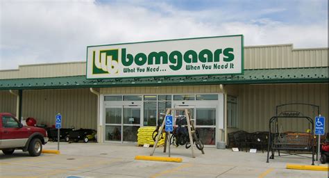  Bomgaars is a Family owned and operated chain store. Serving the Midwest to the Rockies! Farm, Ag, Workwear, Footwear, Hardware, Automotive, Tools, Power Equipment, Lawn and Garden & Much More! Located in Wayne, Nebraska. 1400 W 7th St. Wayne, NE 68787-1692. 402-375-2303. Contact Us. Directions. Store Hours. Make it my Store. 