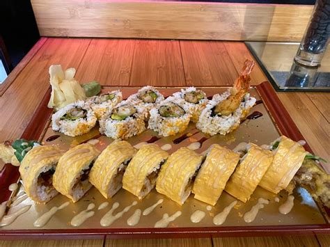 Bonzai sushi. Εστιατόριο ασιατικής κουζίνας στα Ιωάννινα με σύστημα online παραγγελιών! Με κάθε σας online παραγγελία σας κερδίζετε πόντους και έχετε έκπτωση που φτάνει το 15% για κάθε 30 πόντους που αποκτάτε! 