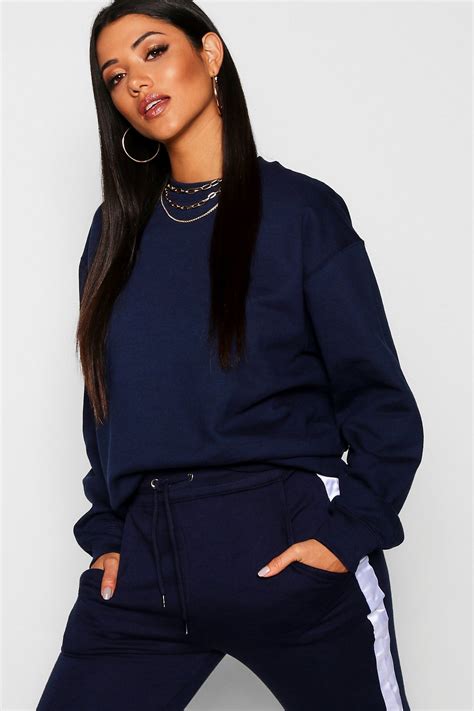 Boohoo wear. Affordable ladies fashion for every occasion. Shop now for the latest styles of Dresses, Onesies, Knitwear, heels and much more at boohoo 