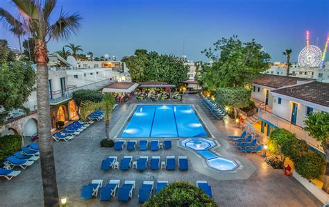 Book Green Bungalows Hotel Apartments in Ayia Napa