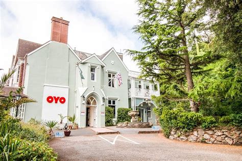 Book OYO Orestone Manor in Torquay Hotels.com