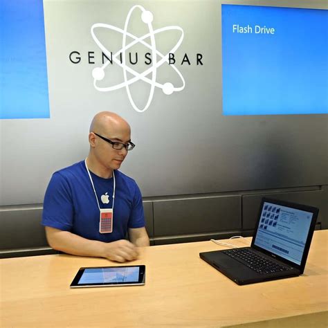 Book appointment for genius bar. For getting the right support, here’s a genius idea. In addition to the Genius Bar for hardware repairs, you have more immediate support options. Get your questions answered by an expert via phone, chat or email. From setting up your device to recovering your Apple ID to replacing the screen, Apple Support has you covered. 