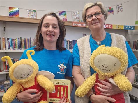 Bookbug session - babies - East Renfrewshire Council