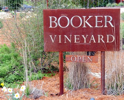Booker vineyard. Saxum Booker Vineyard. Saxum. Booker Vineyard. A Red wine from Paso Robles, San Luis Obispo County, California, United States. Made from Shiraz/Syrah, Mourvedre. This wine has 74 mentions of black fruit notes (blueberry, blackberry, dark fruit). 