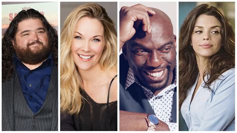 Bookie cast. The cast also includes Julianne Moore, Don Cheadle, Heather Graham, John C. Reilly, William H. Macy, Nicole Ari Parker, Philip Seymour Hoffman and Luis Guzmán. In addition to directing, Anderson ... 