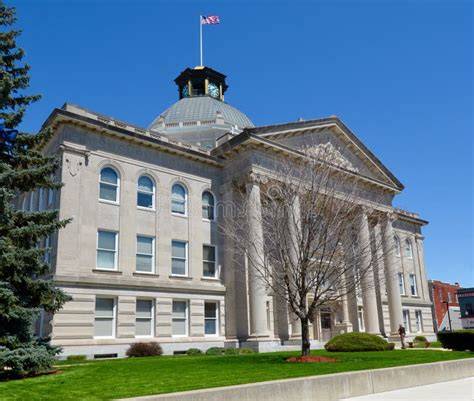 Boone county courthouse illinois.  Court & Legal Home Residents Court & Legal 17...