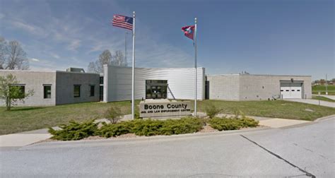 Boone County Sheriff’s Office: The Boone County Sheriff, Mike Moore, is the head law enforcement officer in the Boone County county. You can reach him by calling 870-741-8404. Address: 400 East Prospect Avenue, Harrison, Arkansas, 72601, 72601, 72602, 72611, 72615, 72630, 72633, 72644, 72662, 72682. Phone: 870-741-8404.. 