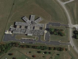 Boone county jail tracker ky. Boone County Jail in Burlington, Kentucky. Search inmate roster, jail tracker, visitation hours, send money or mail, phone, facility information, and other inmate services for … 