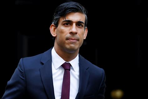 Boost for Rishi Sunak as Bank of England hits ‘pause’ on interest rate hikes