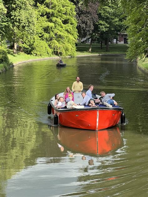 Bootje Huren Grachten Utrecht