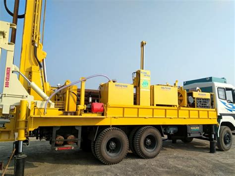 Bore Well Drilling Machine - bore well drilling truck ... - IndiaMART