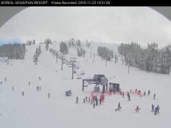 Boreal webcam. It's 02:16 in Boreal Mountain Resort, USA right now. Current Snow Conditions View of the current snow conditions at the Boreal Mountain Resort. This Webcam is operated by: Boreal Mountain Resort - Visit Source. Webcam link maintained by Webcam Boreal Mountain Resort, California @ Webcam Galore. 