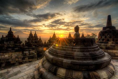 Borobudur Sunrise from setumbu Hill , Merapi Volcano