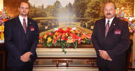 Borowski funeral home warren ohio. .  ...