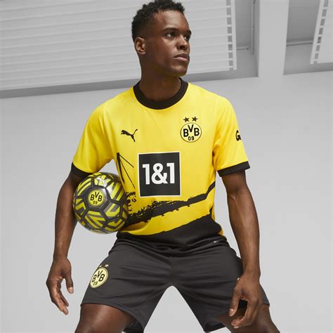 Borussia Dortmund 2024-23 Puma Home Kit - Football Shirt Culture