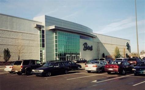 Boscovs butler pa. Boscov's, Butler. 709 likes · 10 talking about this · 973 were here. For 100 years, Boscov's has been the largest family-owned department store in the U.S. We offer our customers the Best Brands, the... 